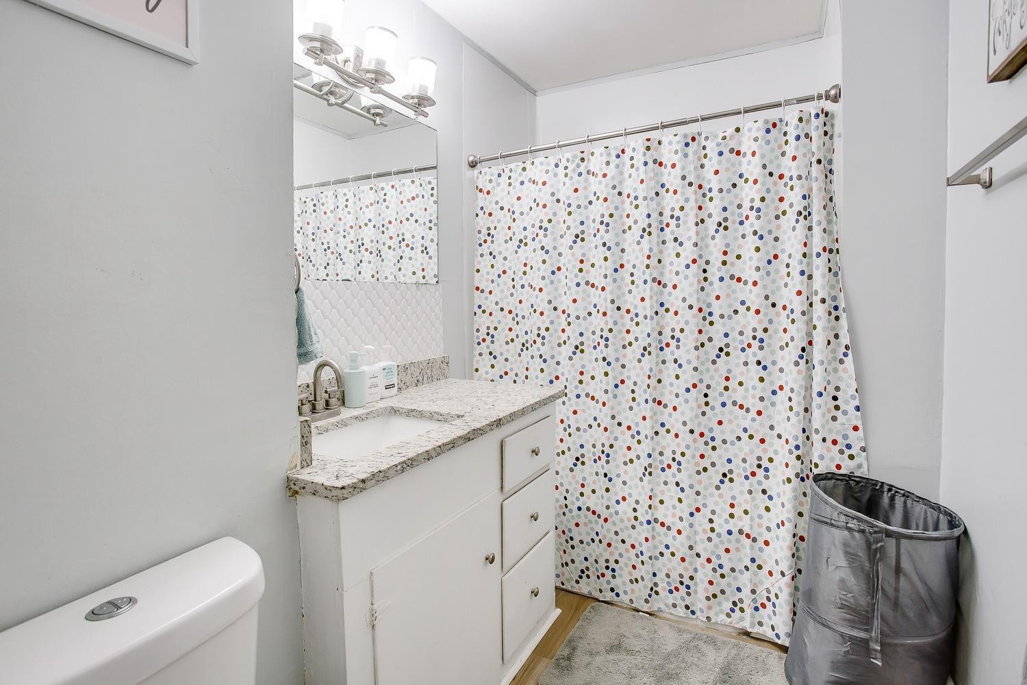3411 28th Street Lubbock, TX 79410 - Photo 13 of 18 Primary Bathroom