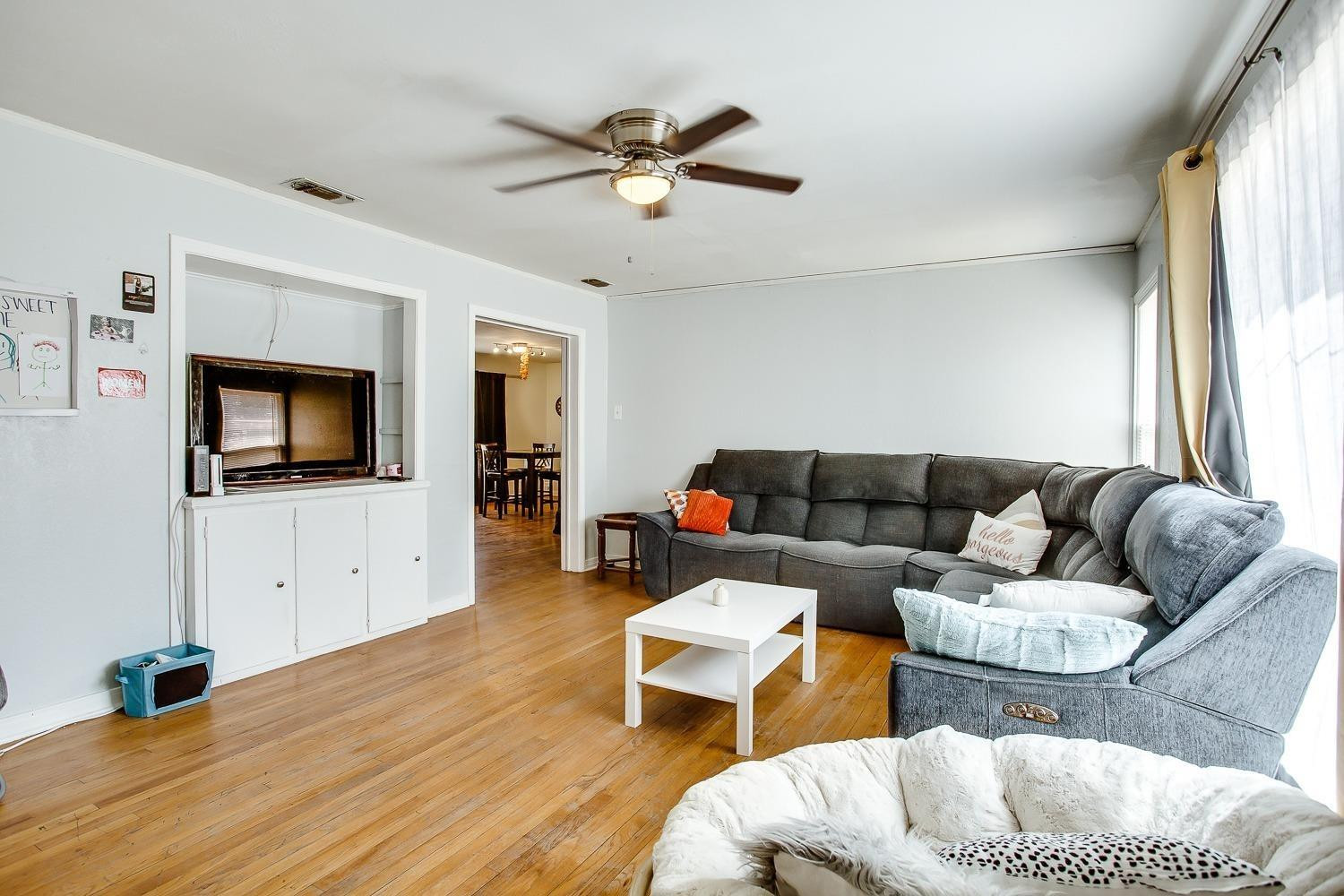 3411 28th Street Lubbock, TX 79410 - Photo 3 of 18 Photo 4