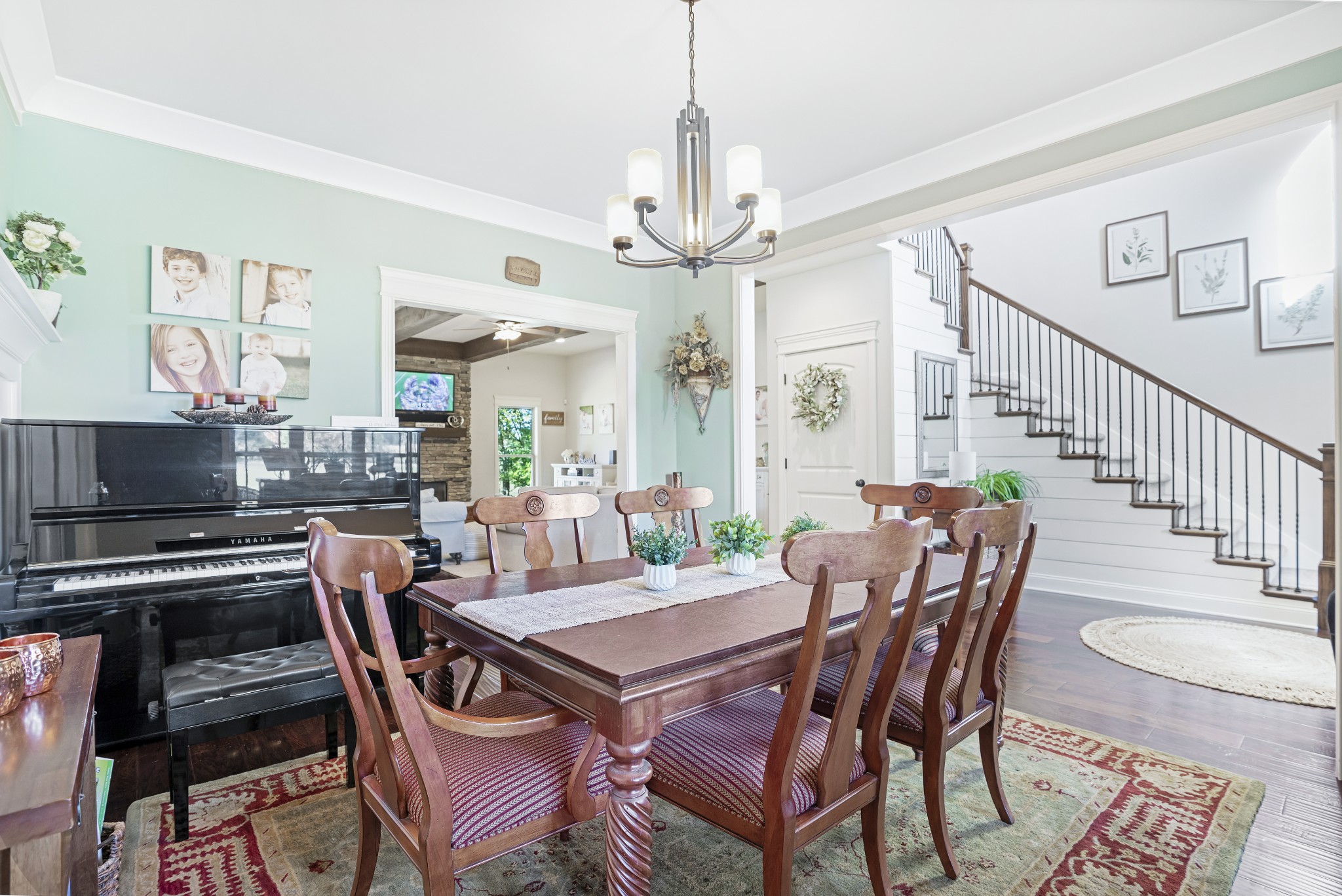 5065 Pickering Road Clarksville, TN 37043 - Photo 5 of 35 a view of a dining room with furniture