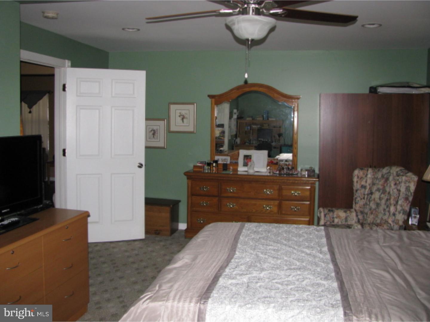 540 North Burlington Road Bridgeton, NJ 08302 - Photo 12 of 17 Bedroom - Main