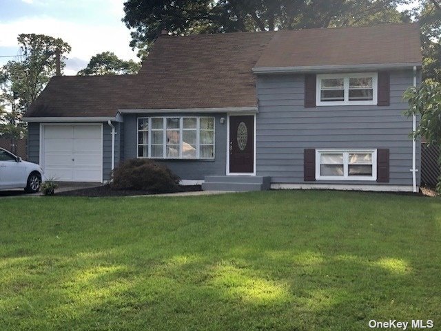 42 Holbrook Road Holbrook, NY 11741 - Photo 1 of 1 Gallery Image 1