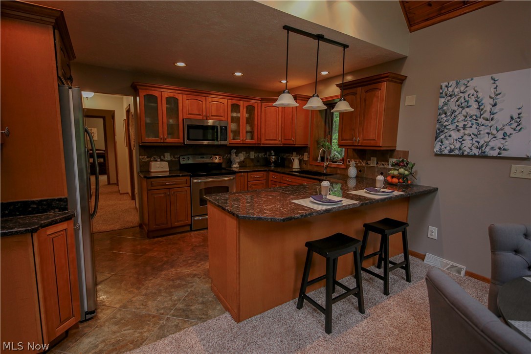 11505 Colburn Road Painesville, OH 44077 - Photo 7 of 35
