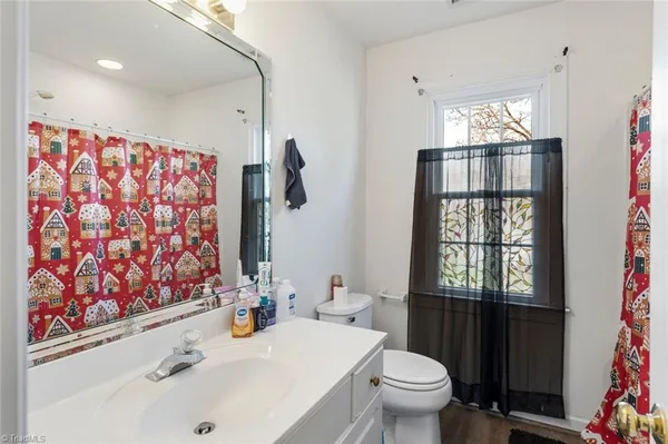 $395,000 | 400 Doral Court, Mebane, NC 27302