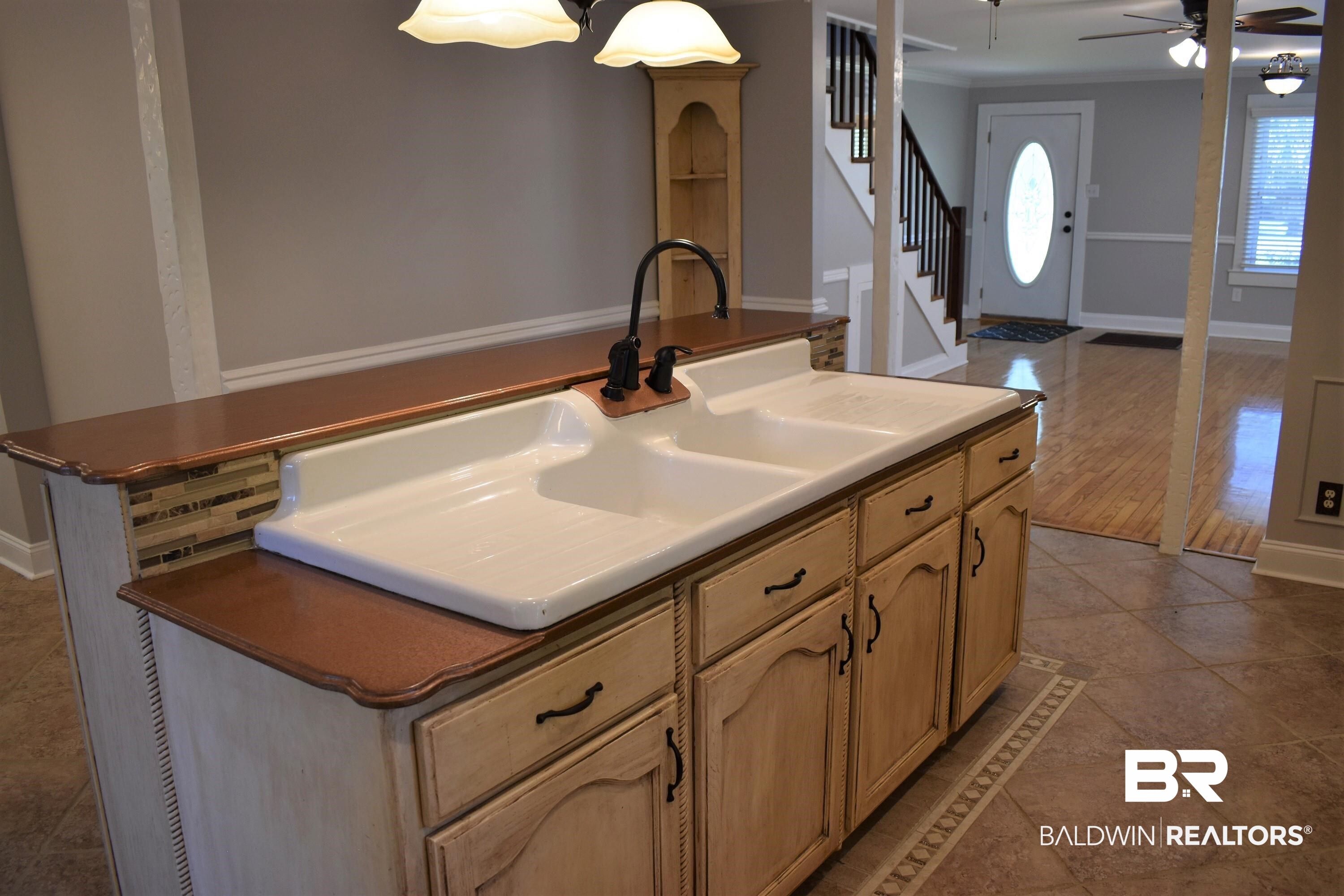321 West Orange Avenue Foley, AL 36535 - Photo 12 of 50