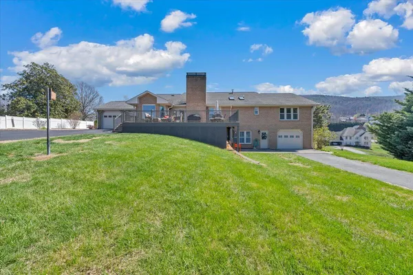 $749,000 | 55 Murray Court, Roanoke, VA 24019
