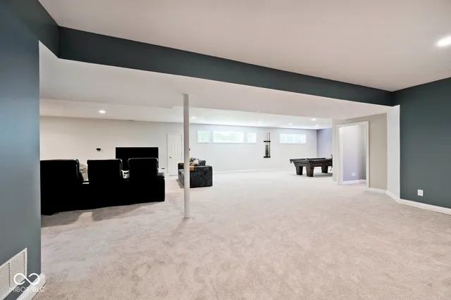 $719,900 | 7844 North Timber Run Court, Indianapolis, IN 46256