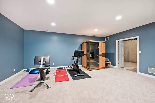 $719,900 | 7844 North Timber Run Court, Indianapolis, IN 46256