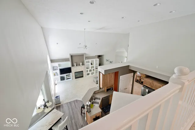 $719,900 | 7844 North Timber Run Court, Indianapolis, IN 46256