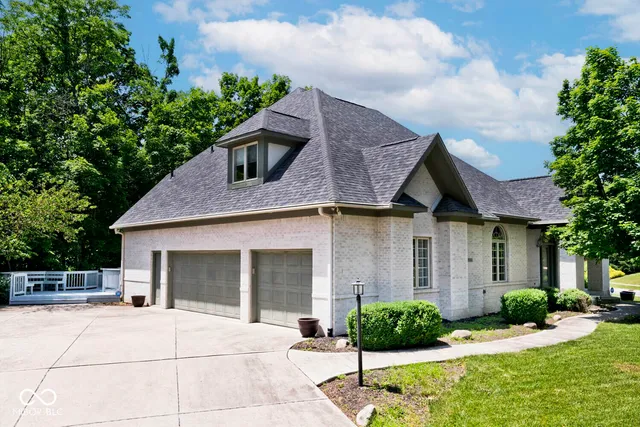 $719,900 | 7844 North Timber Run Court, Indianapolis, IN 46256