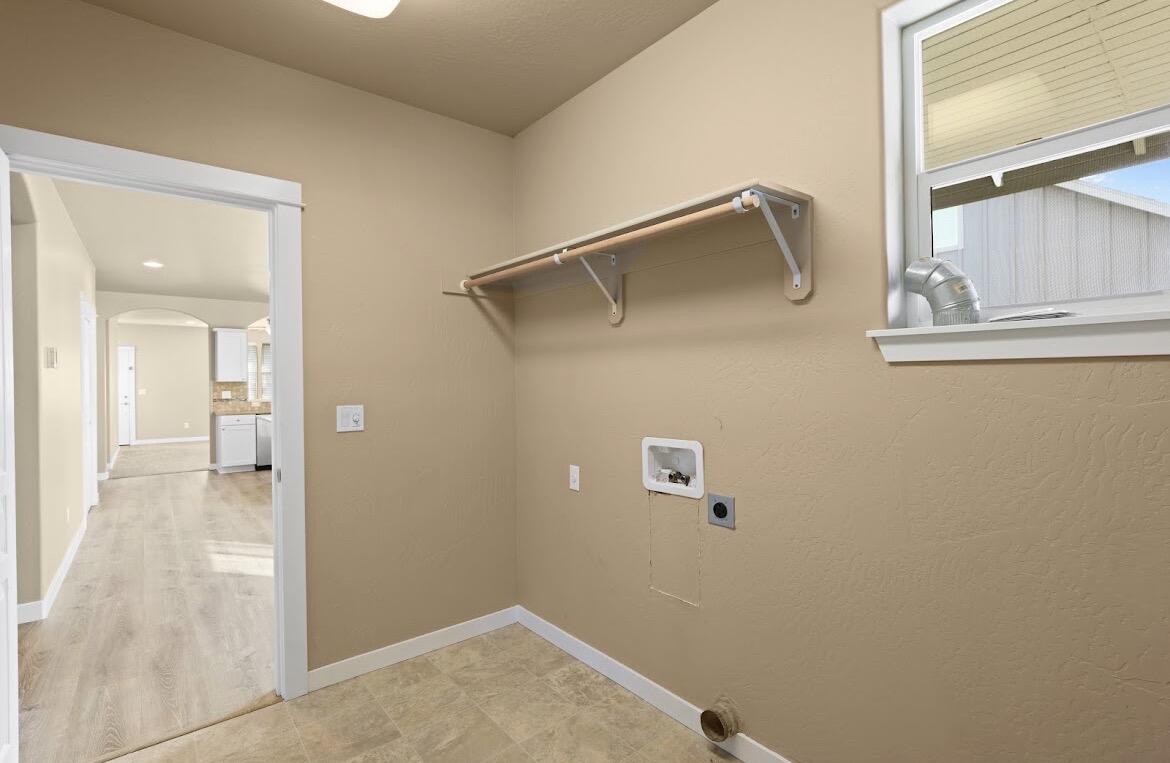 1467 Spring Street Medford, OR 97504 - Photo 20 of 31 IMG_1621
