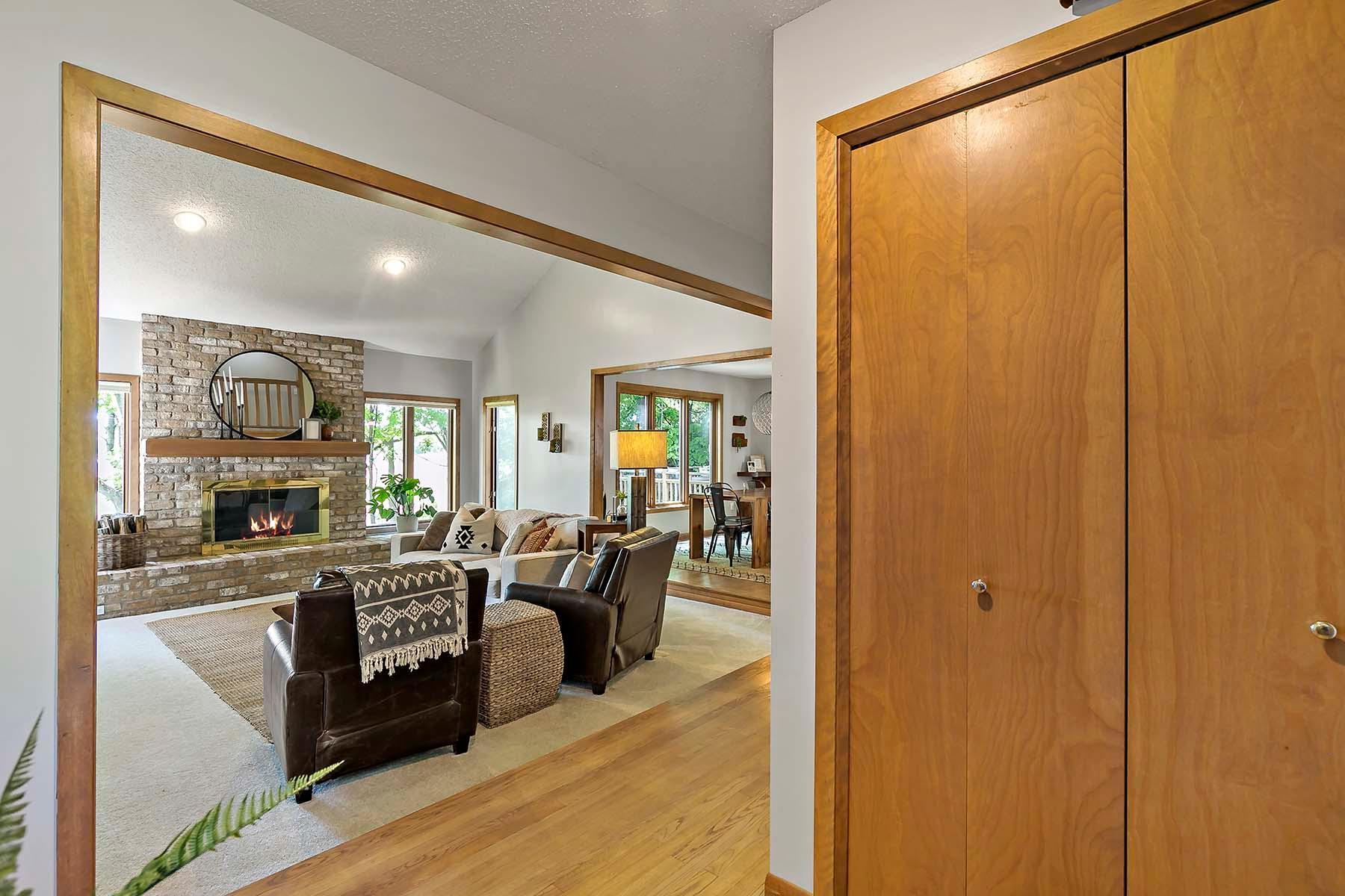 2782 Piper Ridge Lane Chanhassen, MN 55331 - Photo 14 of 52 Gallery Image 14