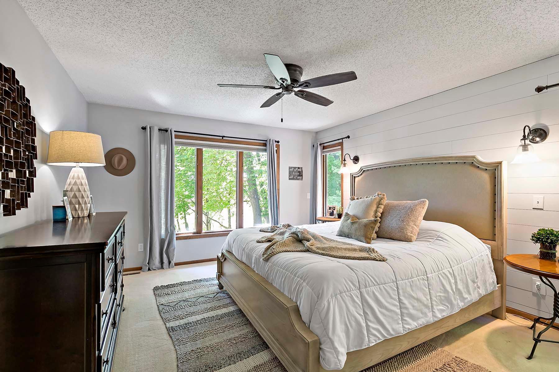 2782 Piper Ridge Lane Chanhassen, MN 55331 - Photo 33 of 52 Gallery Image 33