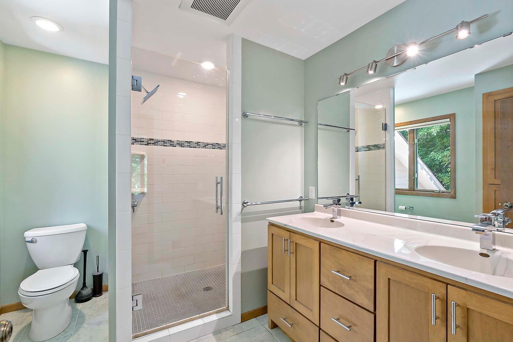 2782 Piper Ridge Lane Chanhassen, MN 55331 - Photo 36 of 52 Gallery Image 36