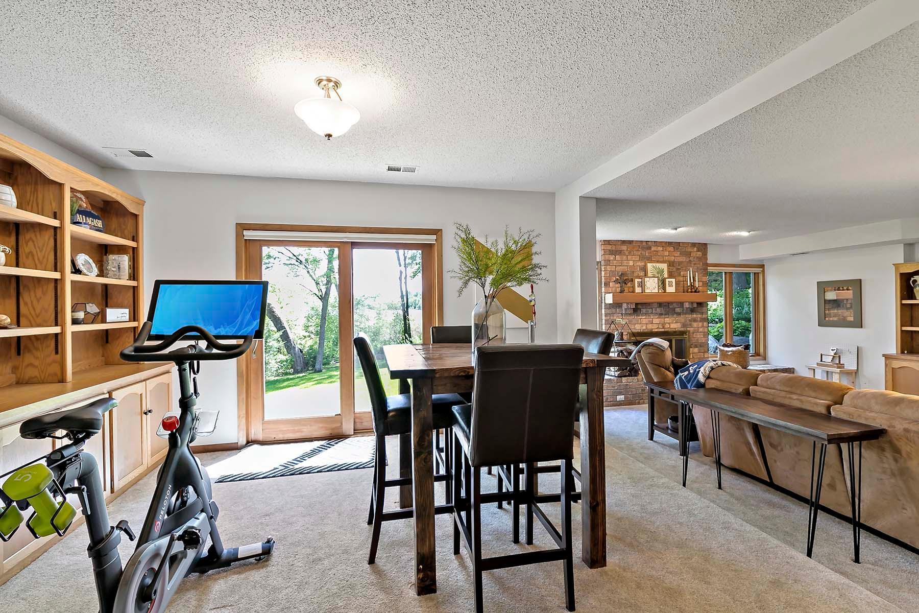 2782 Piper Ridge Lane Chanhassen, MN 55331 - Photo 37 of 52 Gallery Image 37