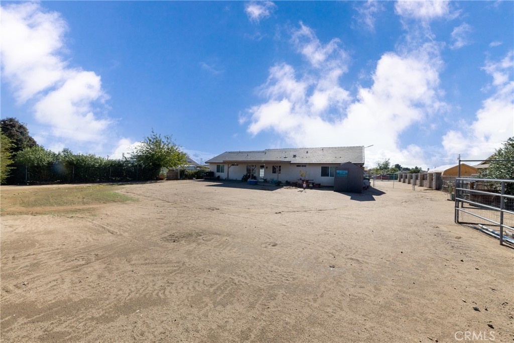 14632 Maricopa Road Victorville, CA 92392 - Photo 30 of 43 a view of outdoor space with ocean view