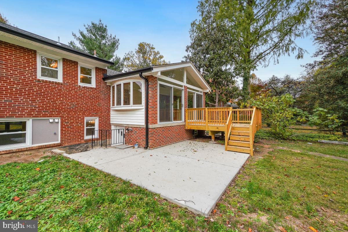 1203 Brantford Avenue Silver Spring, MD 20904 - Photo 27 of 32 a front view of a house with garden