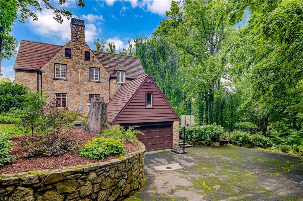 217 South Pine Valley Road Winston-Salem, NC 27104 - Photo 32 of 32