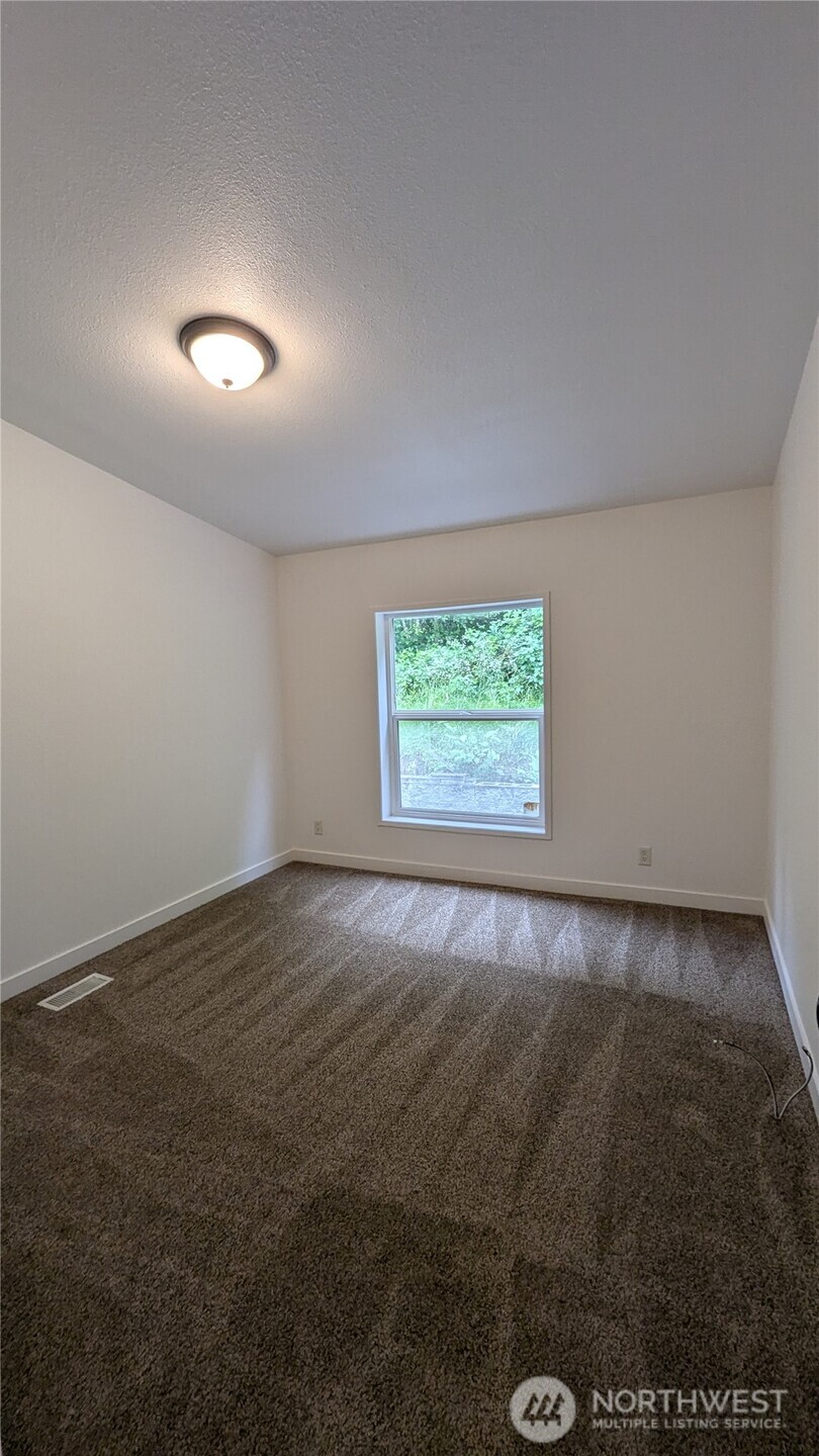 104 Sun Valley Drive Chehalis, WA 98532 - Photo 12 of 20