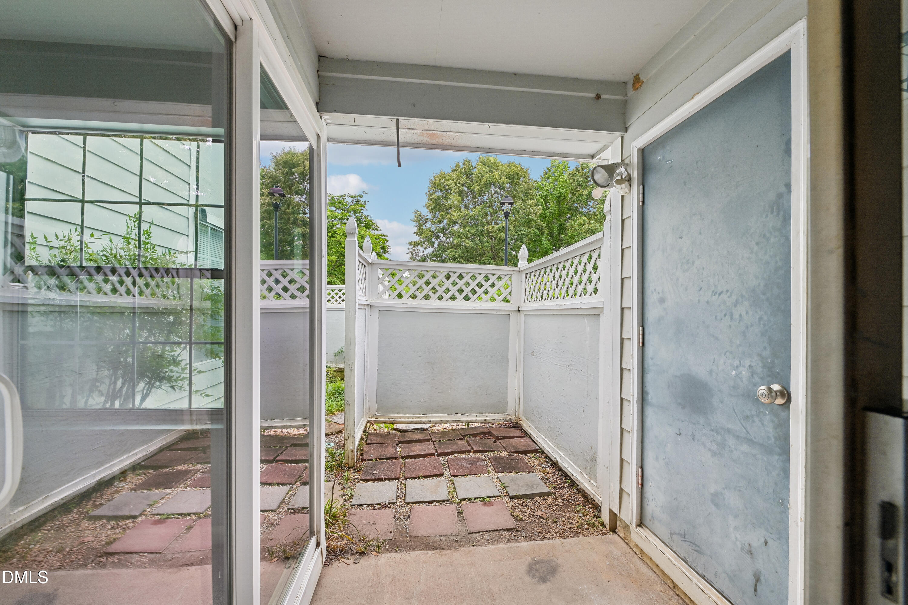 4900 Avenida Del Sol Drive, Unit 102 Raleigh, NC 27616 - Photo 8 of 27