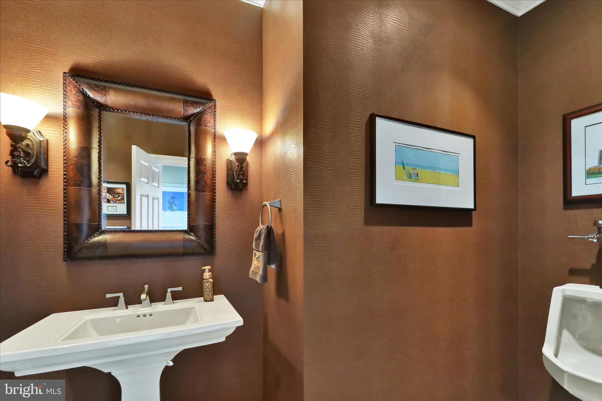 1000 Bluestone Drive Lititz, PA 17543 - Photo 30 of 132 a bathroom with a toilet sink and mirror