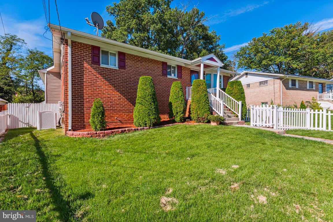 14016 Adkins Road Laurel, MD 20708 - Photo 2 of 54 Mature Landscaping
