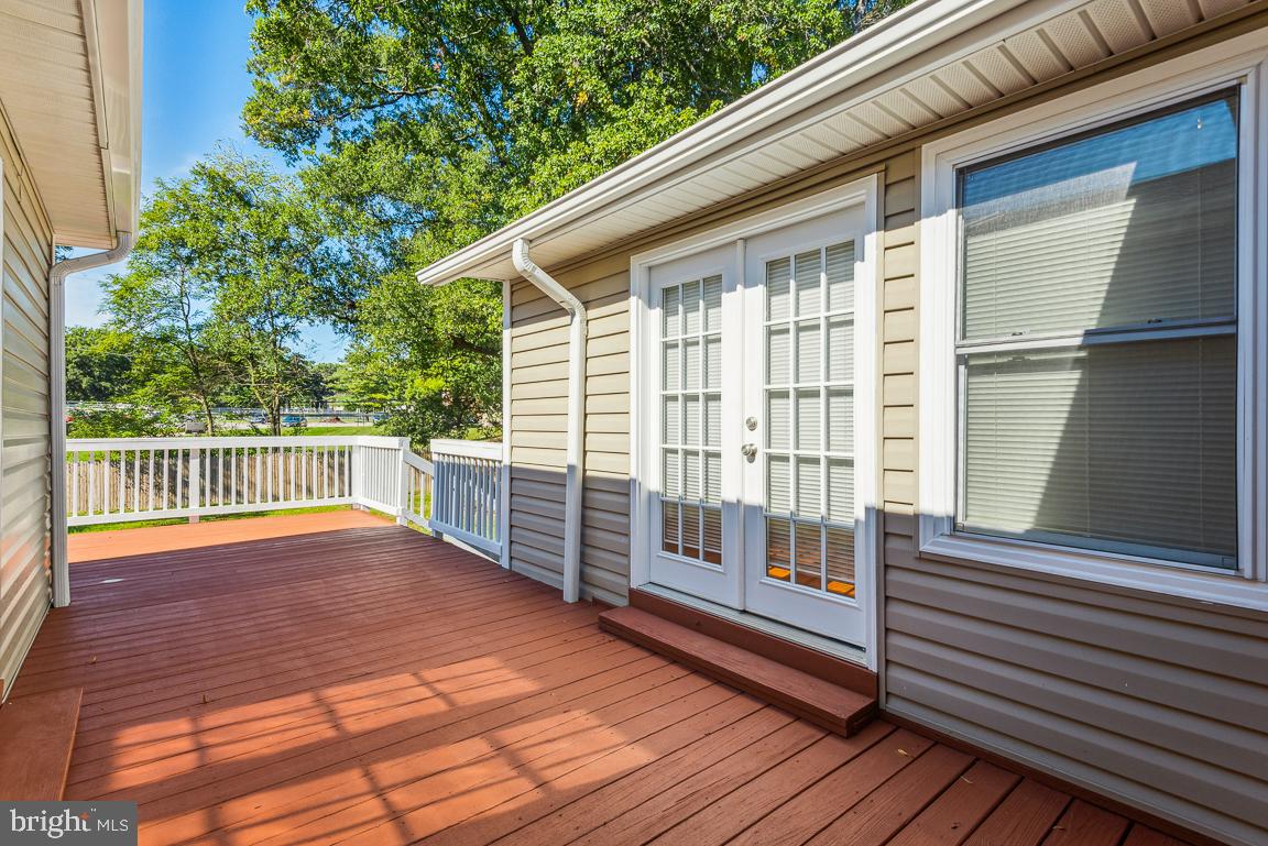 14016 Adkins Road Laurel, MD 20708 - Photo 44 of 54 Over sized deck freshly painted