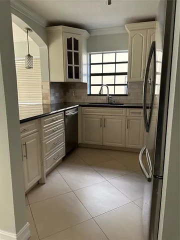 $2,500 | 2111 Congressional Way, Unit 2111, Deerfield Beach, FL 33442