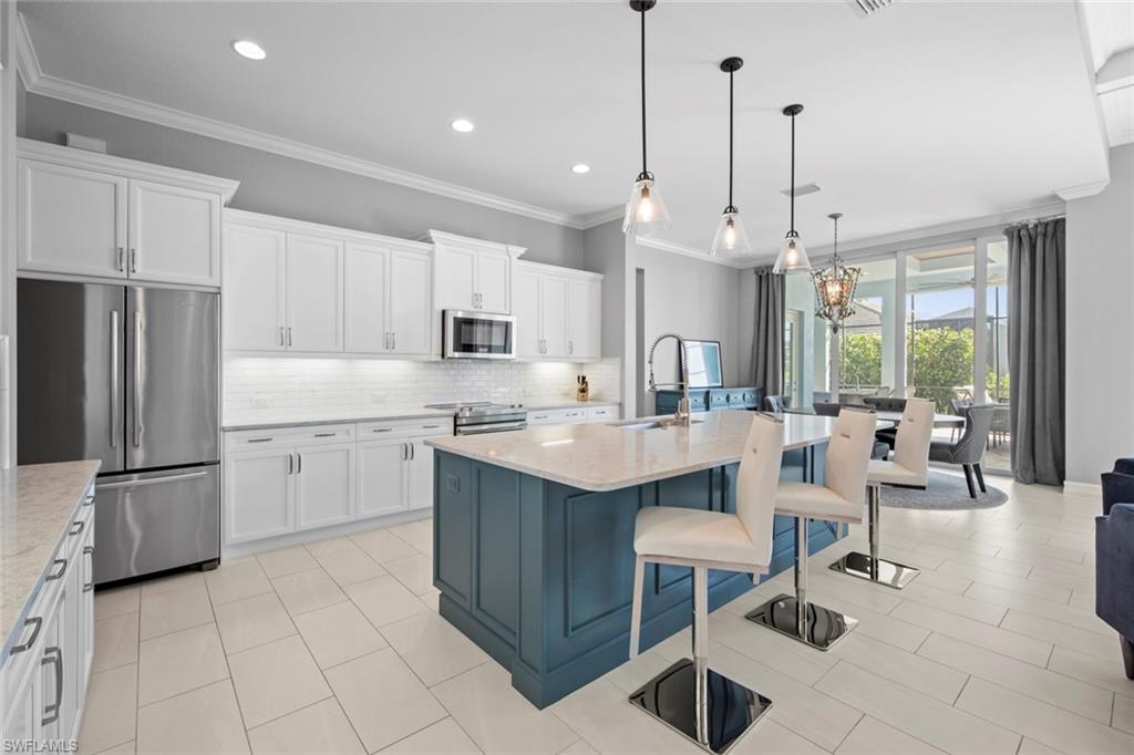 14792 Spinnaker Way Naples, FL 34114 - Photo 11 of 48