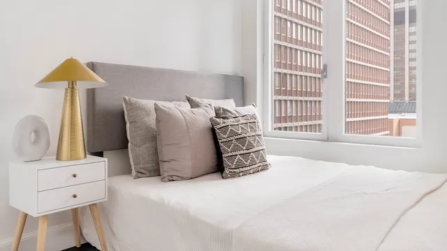 $1,725,000 | 778 Boylston Street, Unit 7E, Boston, MA 02199