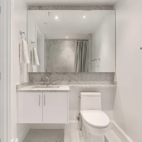 $1,725,000 | 778 Boylston Street, Unit 7E, Boston, MA 02199