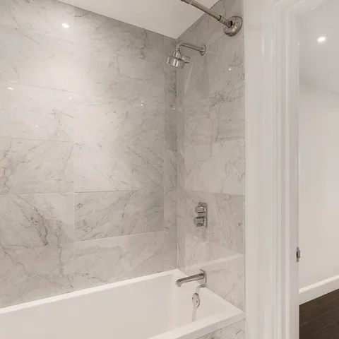 $1,725,000 | 778 Boylston Street, Unit 7E, Boston, MA 02199