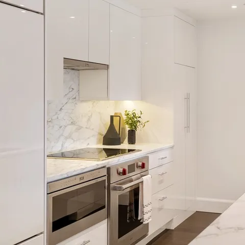$1,725,000 | 778 Boylston Street, Unit 7E, Boston, MA 02199