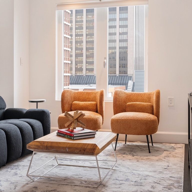 778 Boylston Street, Unit 7E Boston, MA 02199 - Photo 8 of 32