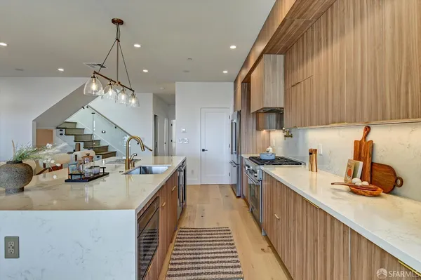 $2,950,000 | 1719 33rd Avenue, San Francisco, CA 94122