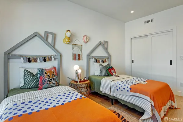 $2,950,000 | 1719 33rd Avenue, San Francisco, CA 94122