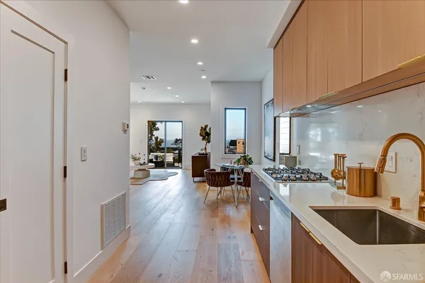 $2,950,000 | 1719 33rd Avenue, San Francisco, CA 94122