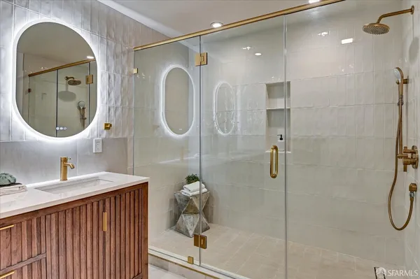 $2,950,000 | 1719 33rd Avenue, San Francisco, CA 94122