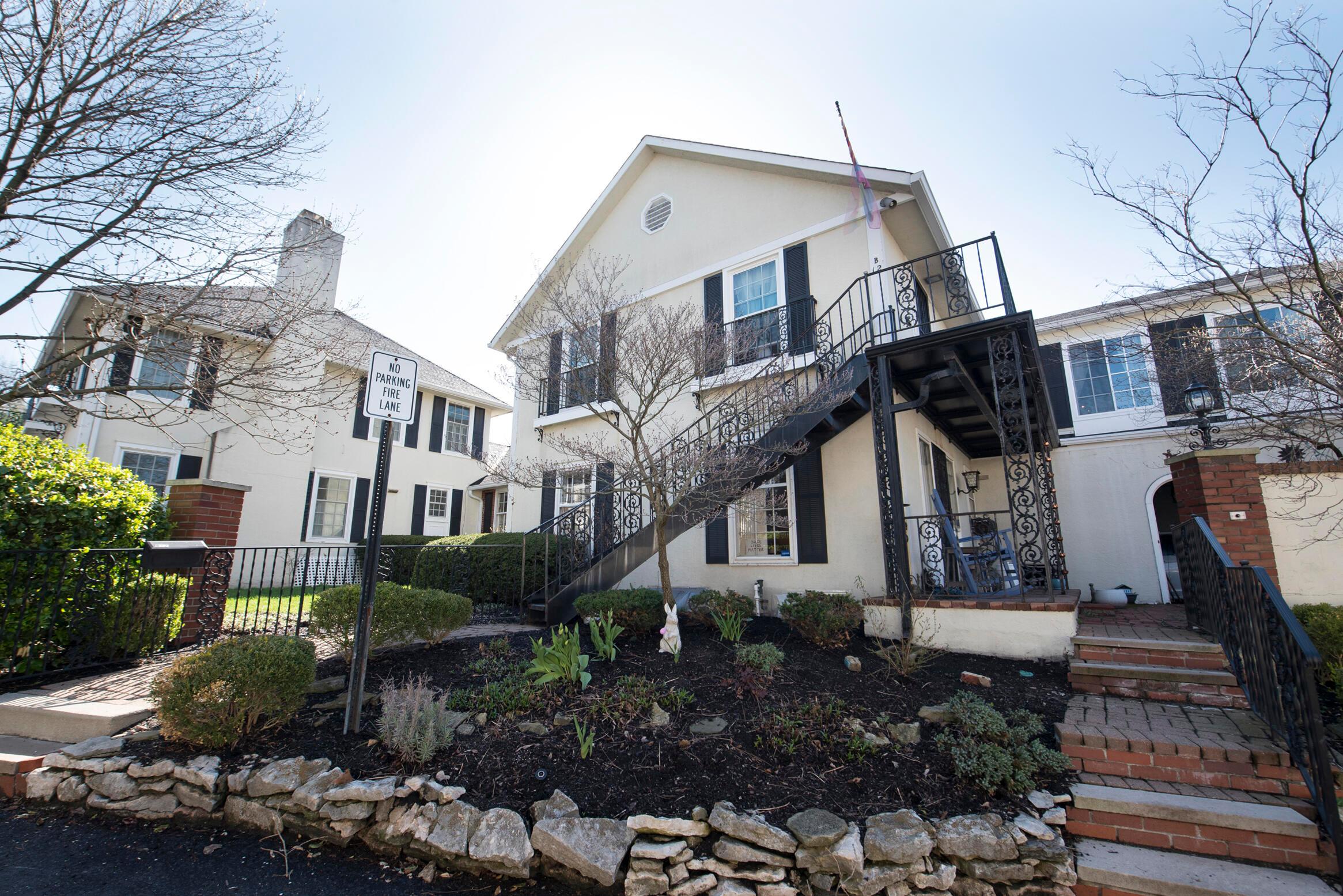 1631 Roxbury Road, Unit B12 Columbus, OH 43212 - Photo 22 of 23 DRM_3855