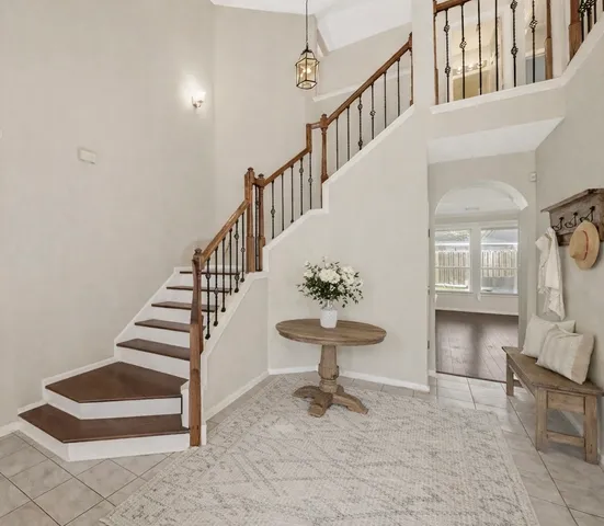 a view of entryway and hall