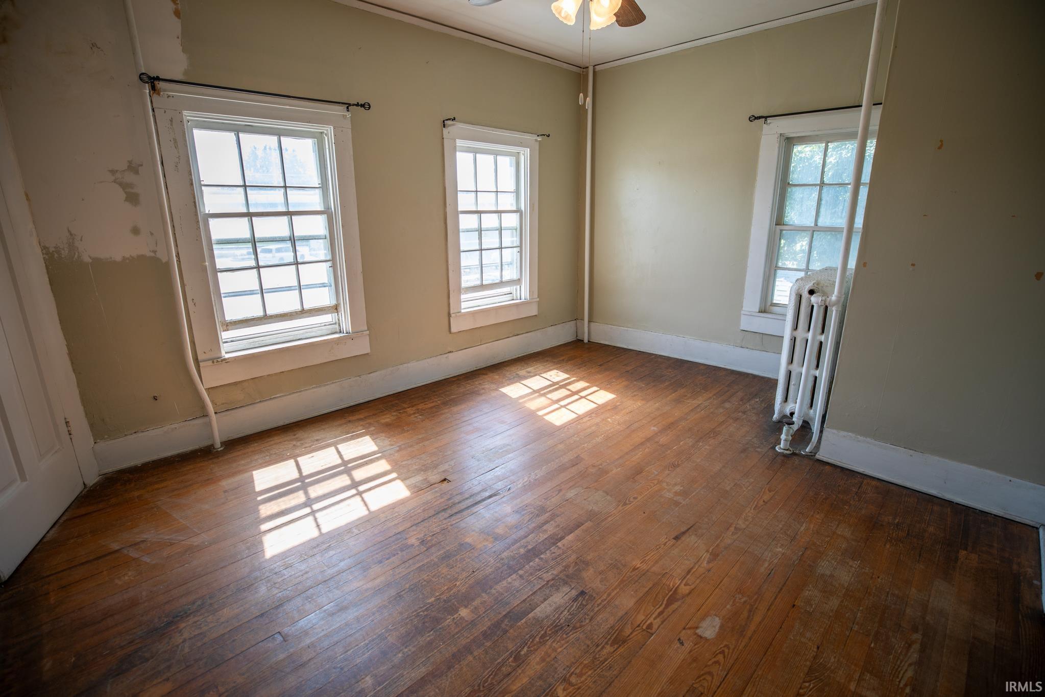 202 West Center Street Bourbon, IN 46504 - Photo 16 of 29