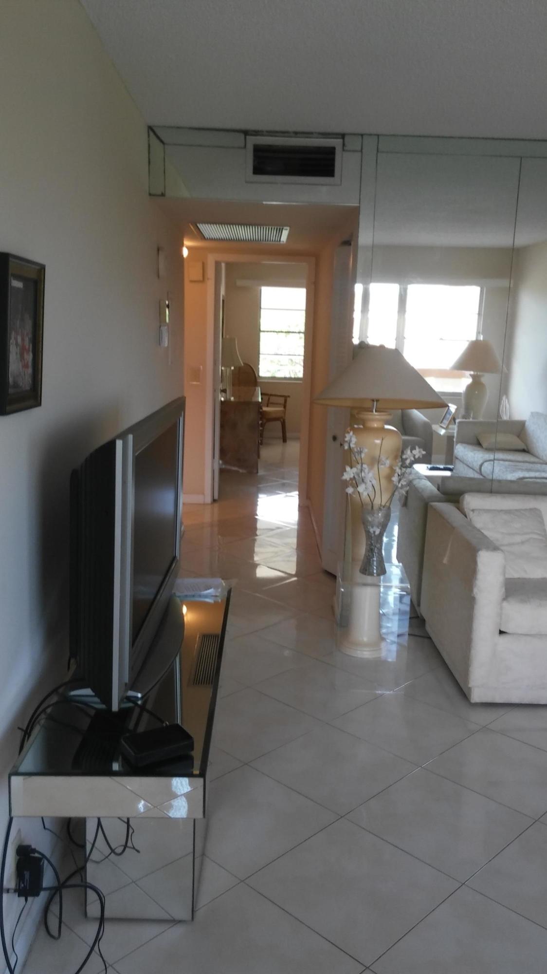 3025 Newcastle B Boca Raton, FL 33434 - Photo 3 of 14 20180815_120809