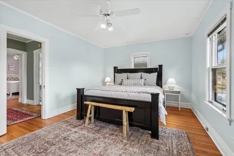 $599,000 | 944 North Humphrey Avenue, Oak Park, IL 60302