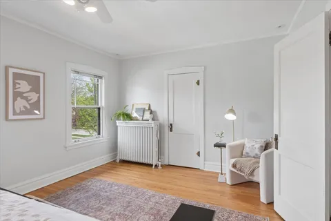 $599,000 | 944 North Humphrey Avenue, Oak Park, IL 60302