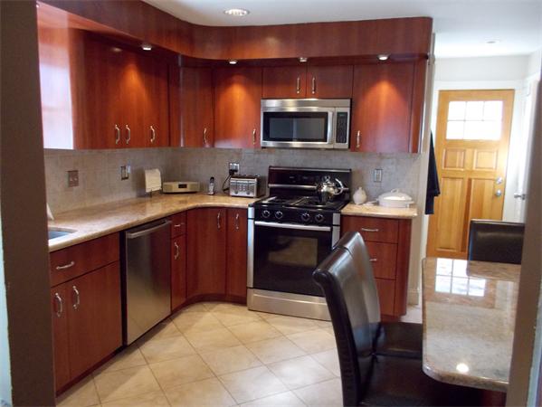 80 Beachview Road Boston, MA 02128 - Photo 5 of 13 Gallery Image 5