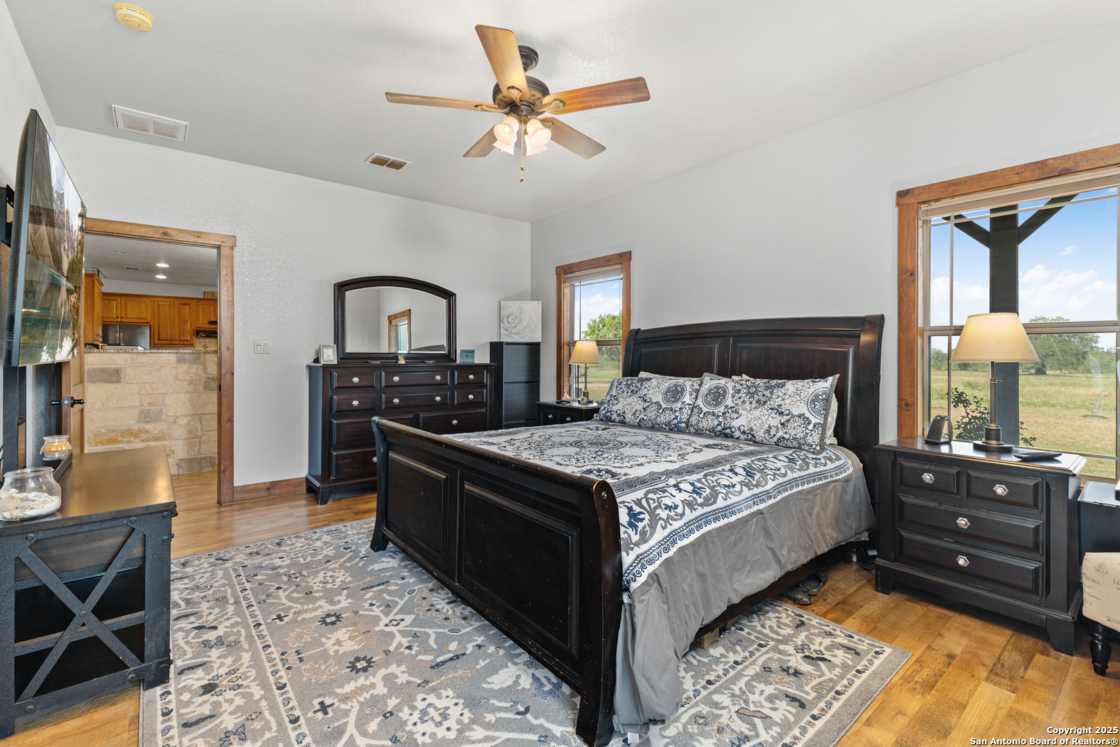 4355 Highway 16 Jourdanton, TX 78026 - Photo 20 of 49