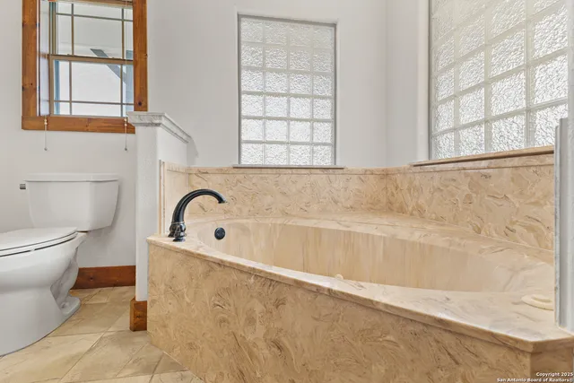 $599,900 | 4355 Highway 16, Jourdanton, TX 78026