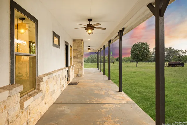 $599,900 | 4355 Highway 16, Jourdanton, TX 78026