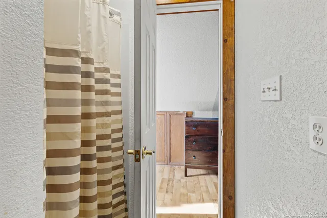 $599,900 | 4355 Highway 16, Jourdanton, TX 78026