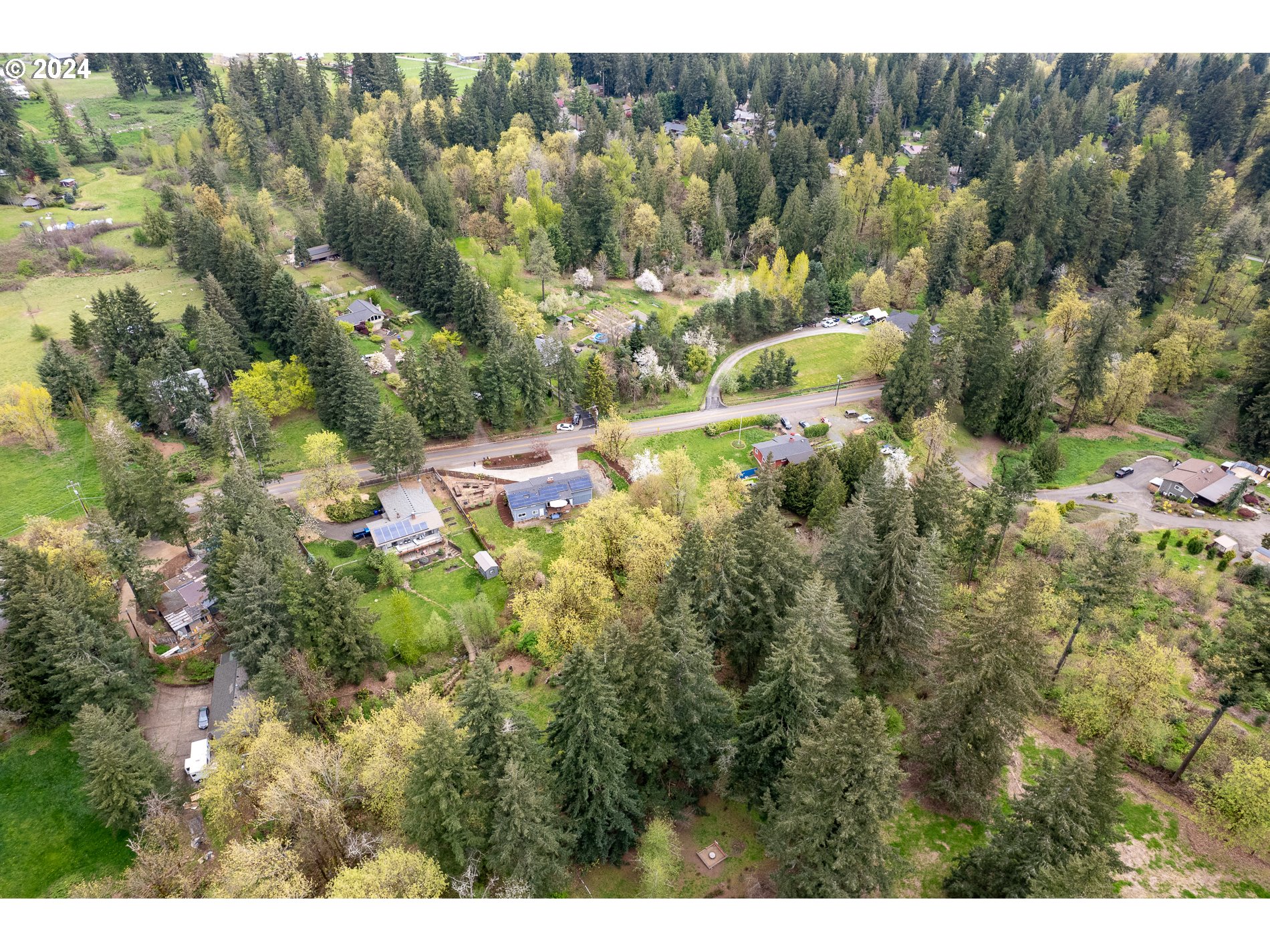15202 South Thayer Road Oregon City, OR 97045 - Photo 20 of 47 Gallery Image 20