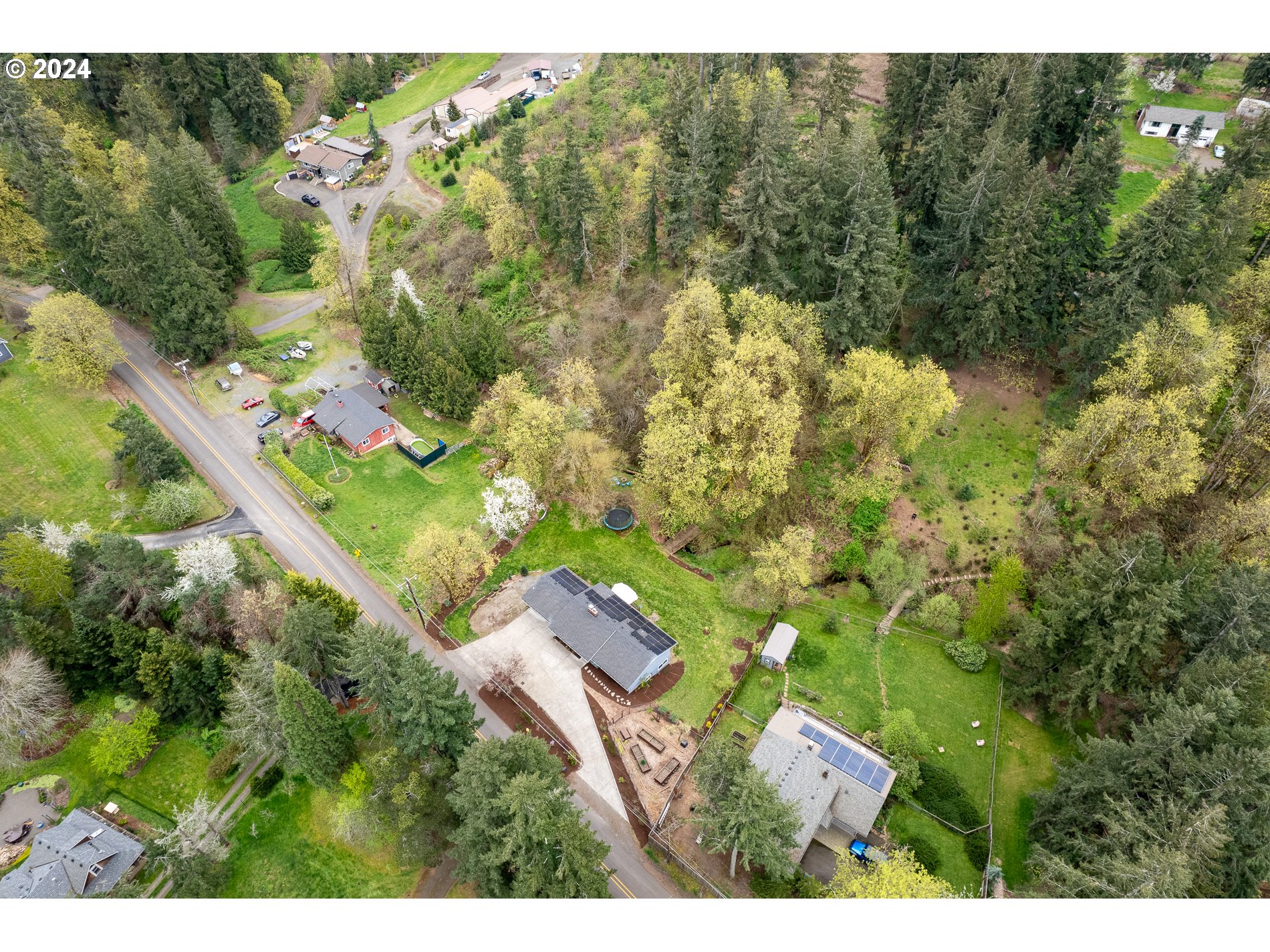15202 South Thayer Road Oregon City, OR 97045 - Photo 24 of 47 Gallery Image 24
